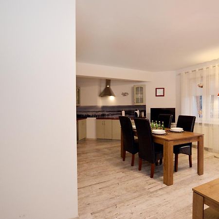 Apartament Przy Latarni Morskiej Kolobrzeg Ngoại thất bức ảnh