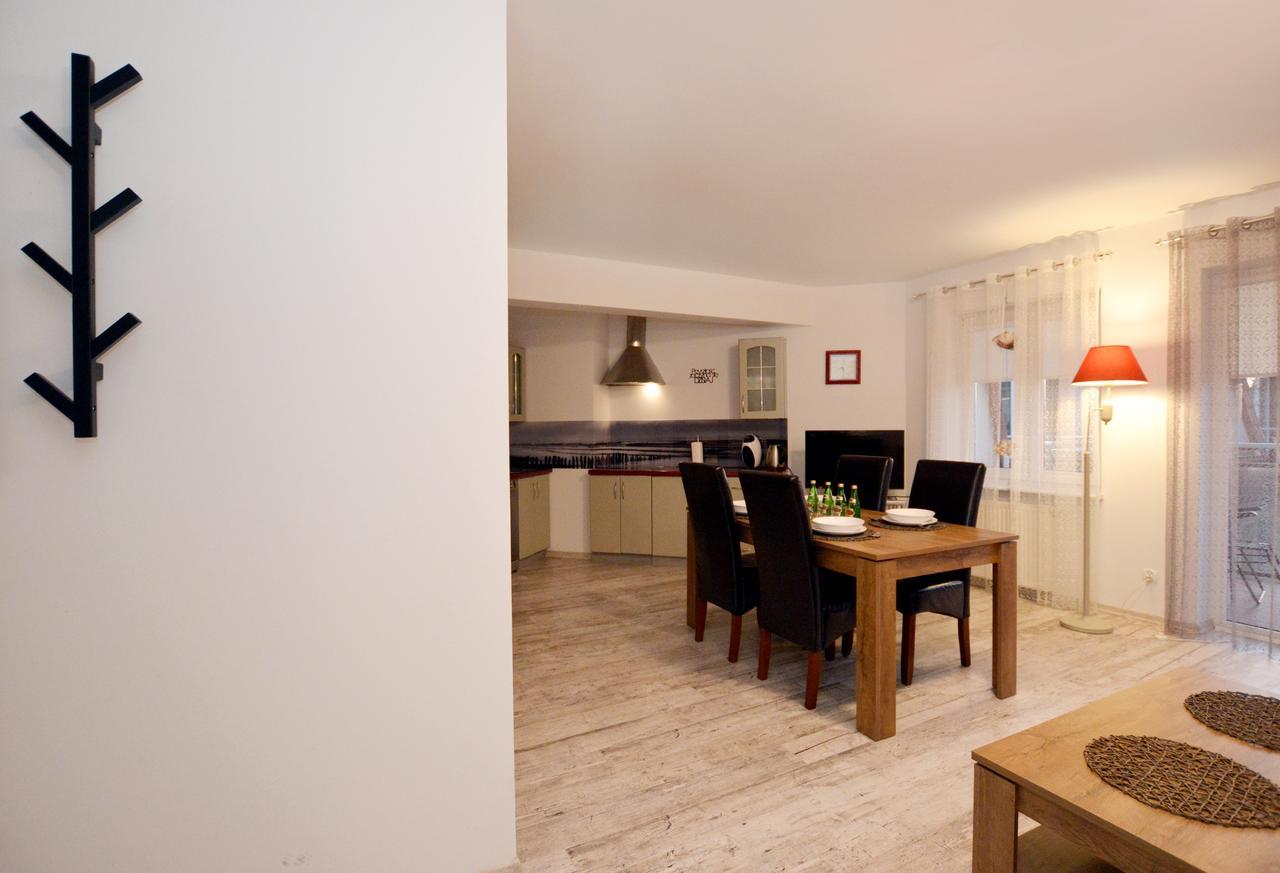 Apartament Przy Latarni Morskiej Kolobrzeg Ngoại thất bức ảnh