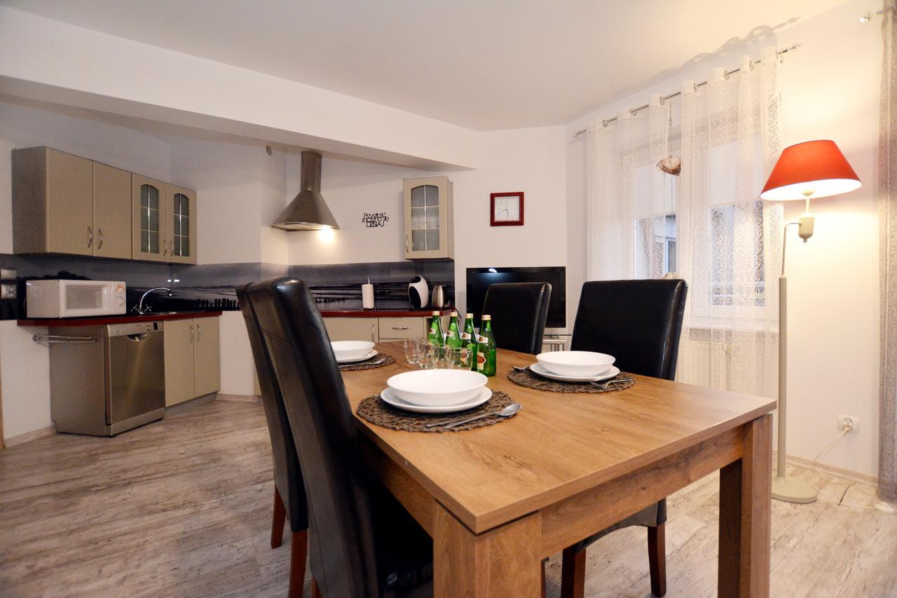 Apartament Przy Latarni Morskiej Kolobrzeg Ngoại thất bức ảnh